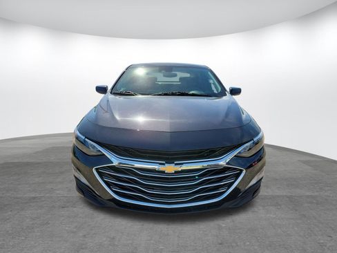 Used 2023 Chevrolet Malibu LT FWD image 2