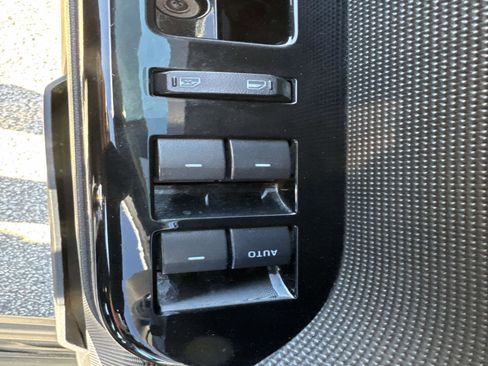 Used 2012 Ford Escape Limited image 20