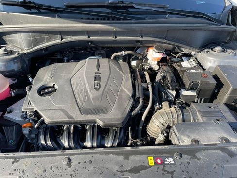 Used 2024 Kia Sorento S image 35