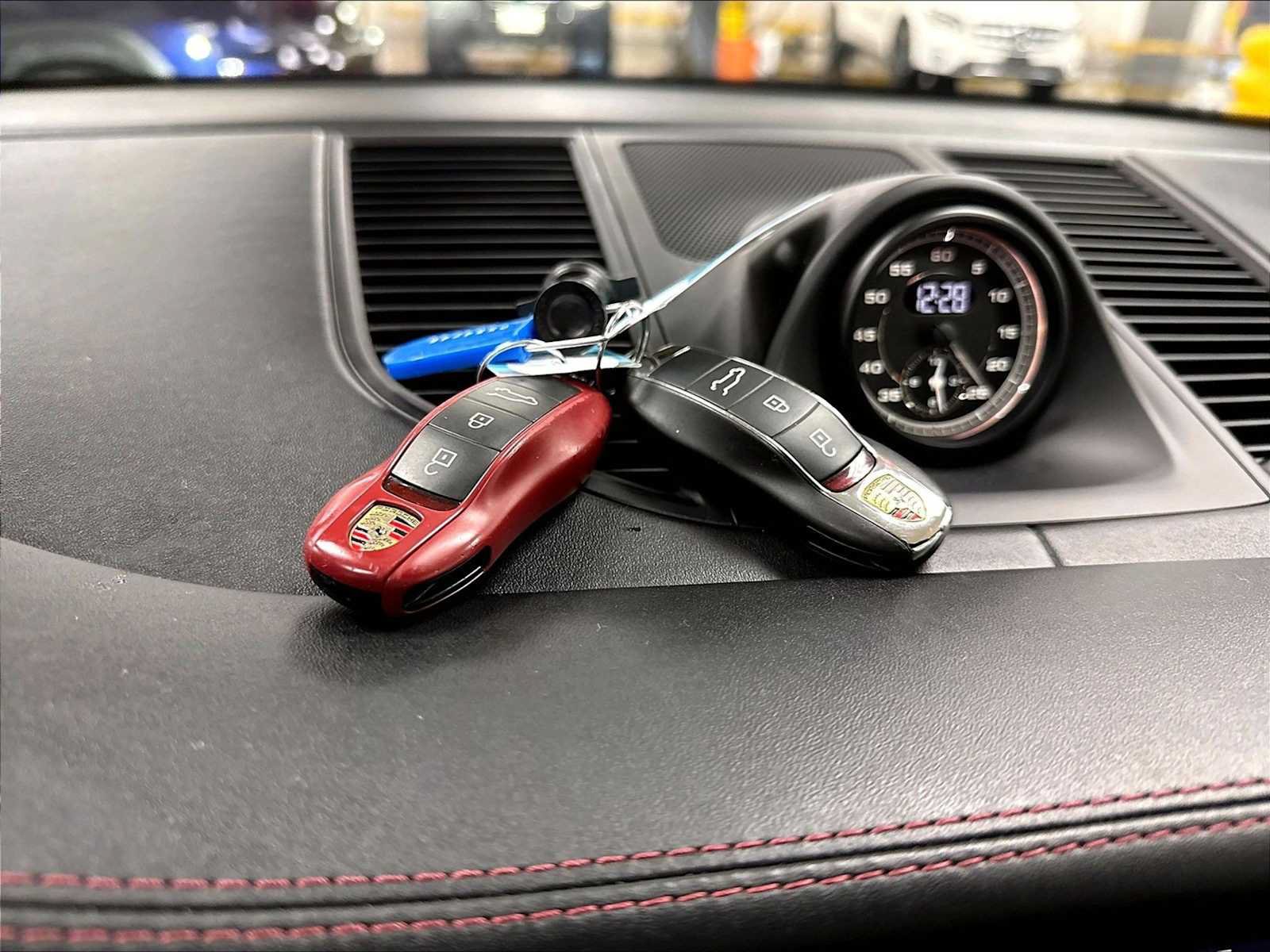 Certified 2022 Porsche Macan GTS AWD/4WD image 21
