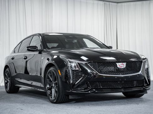 Used 2025 Cadillac CT5 V w/ Technology Package AWD/4WD image 1