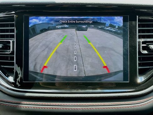 Used 2025 Dodge Durango GT AWD/4WD image 23