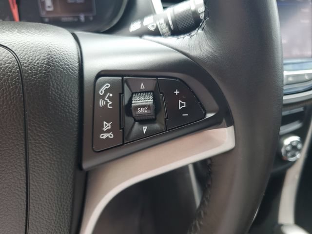 Used 2022 Chevrolet Trax LT w/ Driver Confidence Package AWD/4WD image 27