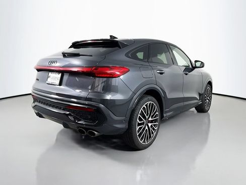 Used 2025 Audi SQ5 Prestige w/ Prestige Package AWD/4WD image 6