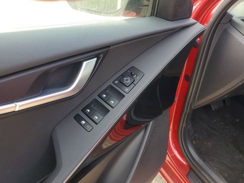 New 2024 Kia Niro Wind w/ Wind Preserve Package image 6