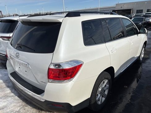 Used 2011 Toyota Highlander SE image 5