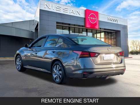 Certified 2025 Nissan Altima 2.5 S image 7