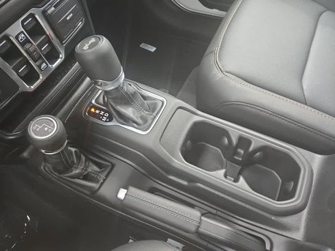 New 2026 Jeep Wrangler Unlimited Sahara AWD/4WD image 19