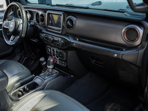 Used 2021 Jeep Gladiator Mojave w/ LED Lighting Group image 21