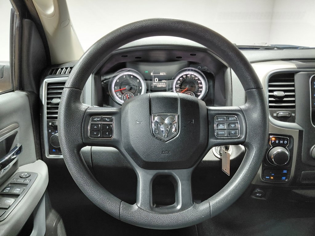 Used 2019 RAM 1500 Classic SLT AWD/4WD image 25