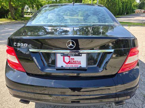 Used 2011 Mercedes-Benz C 300 C 300 Luxury 4dr Sedan image 8