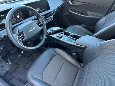 Used 2024 Kia EV6 Light RWD image 10