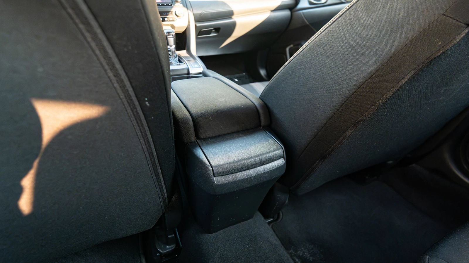 Used 2018 Honda Civic Sport image 31