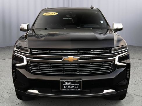 Used 2021 Chevrolet Tahoe Premier w/ Premium Package image 18