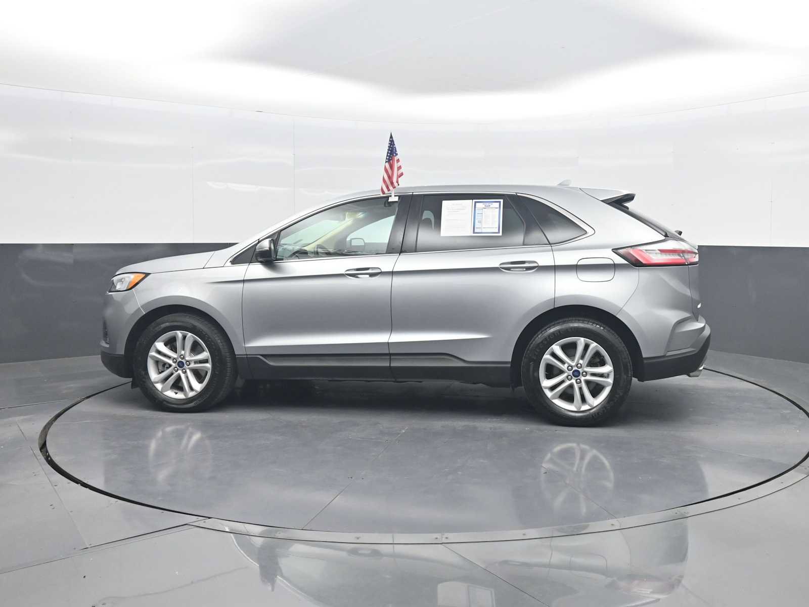 Used 2020 Ford Edge SEL w/ Convenience Package AWD/4WD image 5