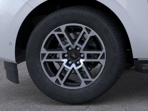 New 2025 Ford Expedition Max Active image 19