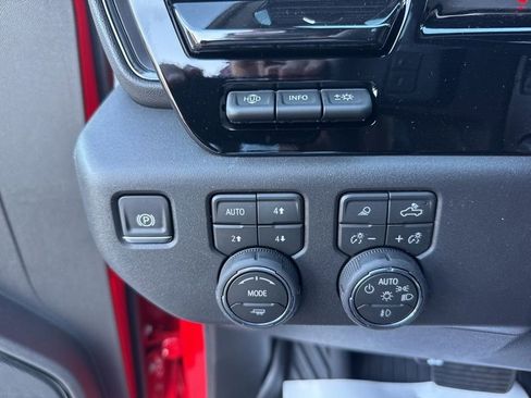 New 2026 Chevrolet Silverado 1500 ZR2 w/ ZR2 Bison Edition image 17