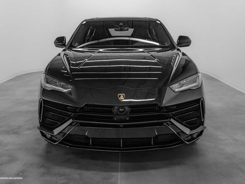 Used 2024 Lamborghini Urus S AWD/4WD image 11