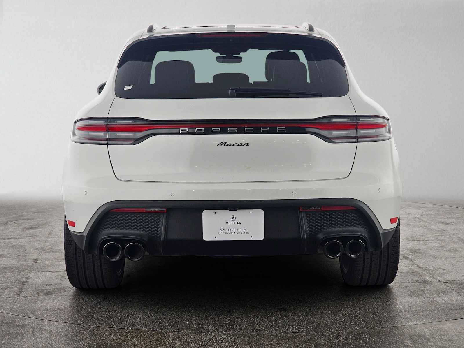 Used 2026 Porsche Macan AWD/4WD image 4