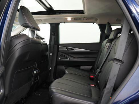 Used 2025 INFINITI QX60 Luxe AWD/4WD image 16