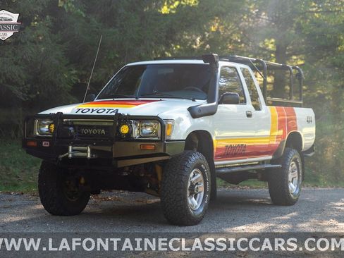 Used 1989 Toyota Pickup Deluxe image 55