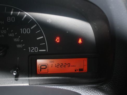 Used 2019 Nissan NV200 S image 14