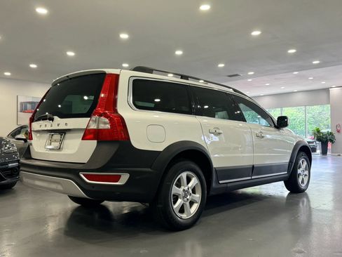 Used 2012 Volvo XC70 3.2 FWD image 7