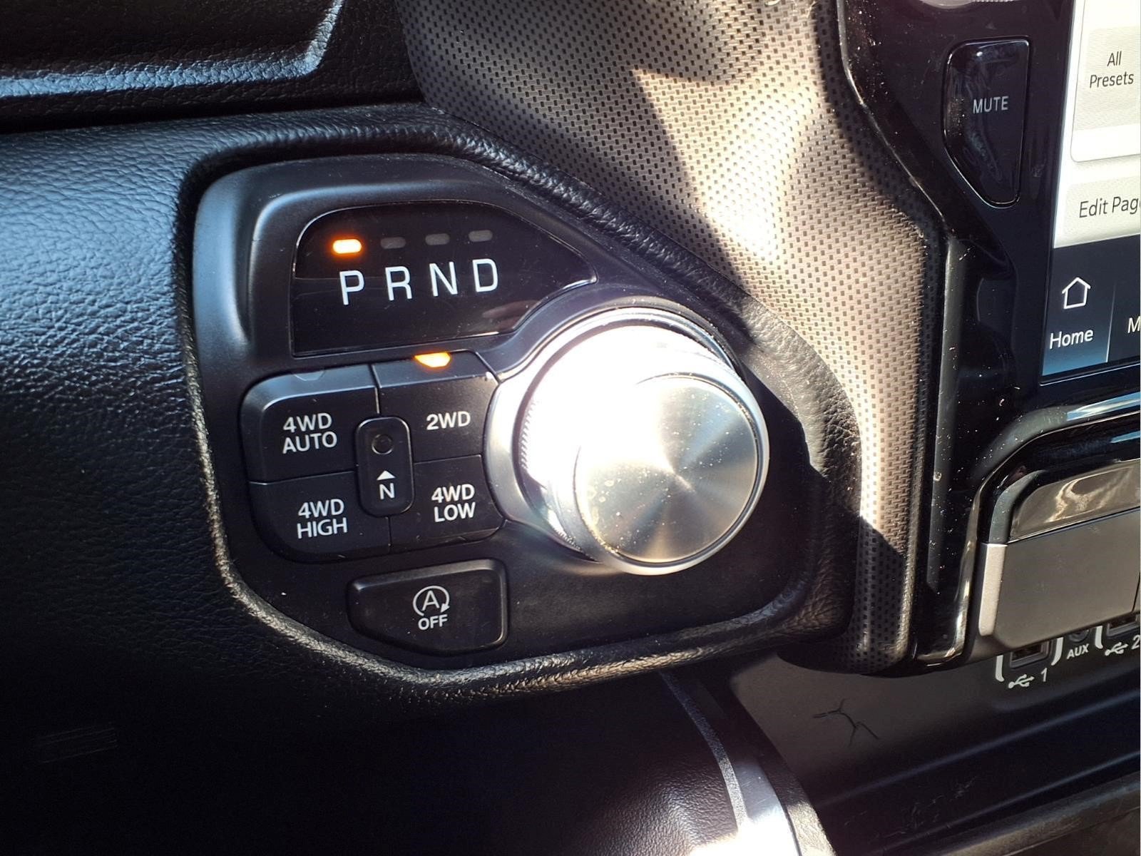 Used 2020 RAM 1500 Laramie w/ Sport Appearance Package AWD/4WD image 19