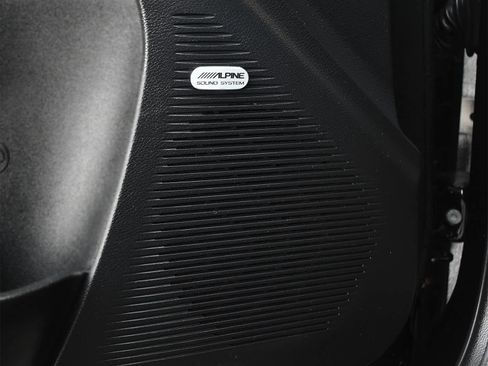 Used 2023 Dodge Challenger SRT Hellcat w/ Driver Convenience Group image 31