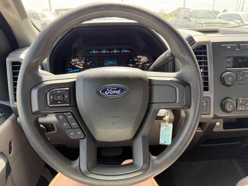 Used 2017 Ford F250 XL w/ Power Equipment Group RWD image 19