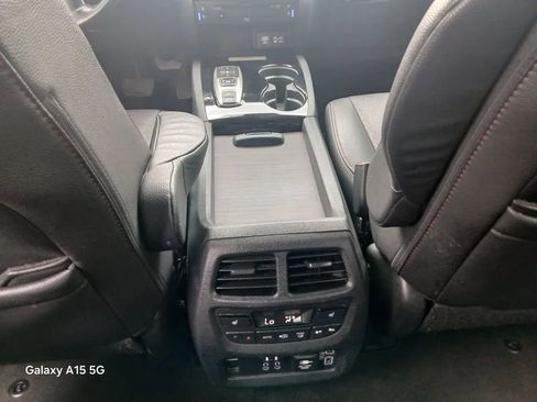Used 2022 Honda Pilot Black Edition image 30