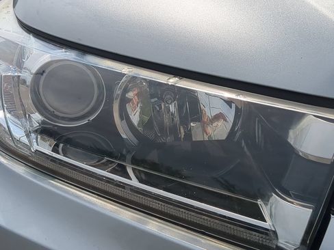 Used 2018 Toyota Highlander Limited Platinum AWD/4WD image 9