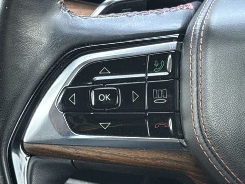 Used 2022 Jeep Grand Cherokee L Summit w/ Advanced Protech Group IV AWD/4WD image 14