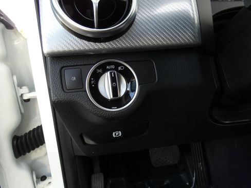 Used 2014 Mercedes-Benz GLK 350 GLK 350 4MATIC Sport Utility 4 image 69