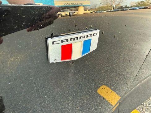 Used 2016 Chevrolet Camaro SS RWD image 27