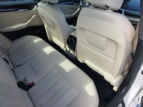 Used 2021 BMW 540i w/ Convenience Package RWD image 27