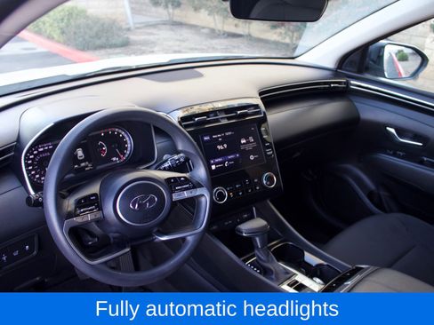 Used 2023 Hyundai Tucson SEL FWD image 8