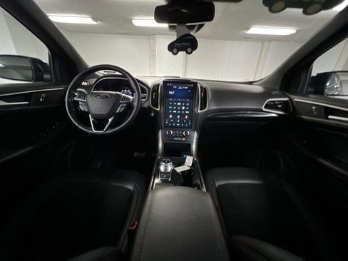 Used 2021 Ford Edge ST-Line image 19