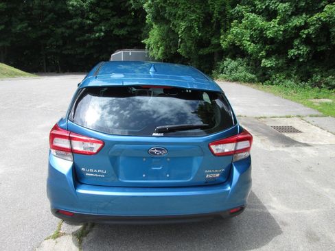 Used 2017 Subaru Impreza 2.0i Sport AWD/4WD image 9