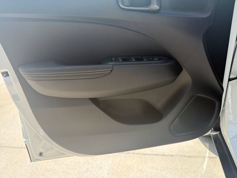 New 2026 Hyundai Venue SEL FWD image 13