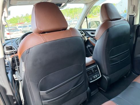 Certified 2023 Subaru Forester Touring AWD/4WD image 19