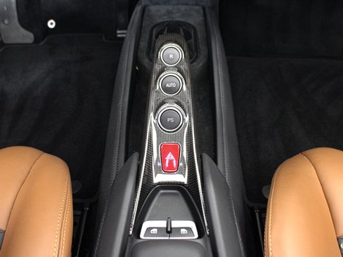 Certified 2023 Ferrari F8 Tributo RWD image 47