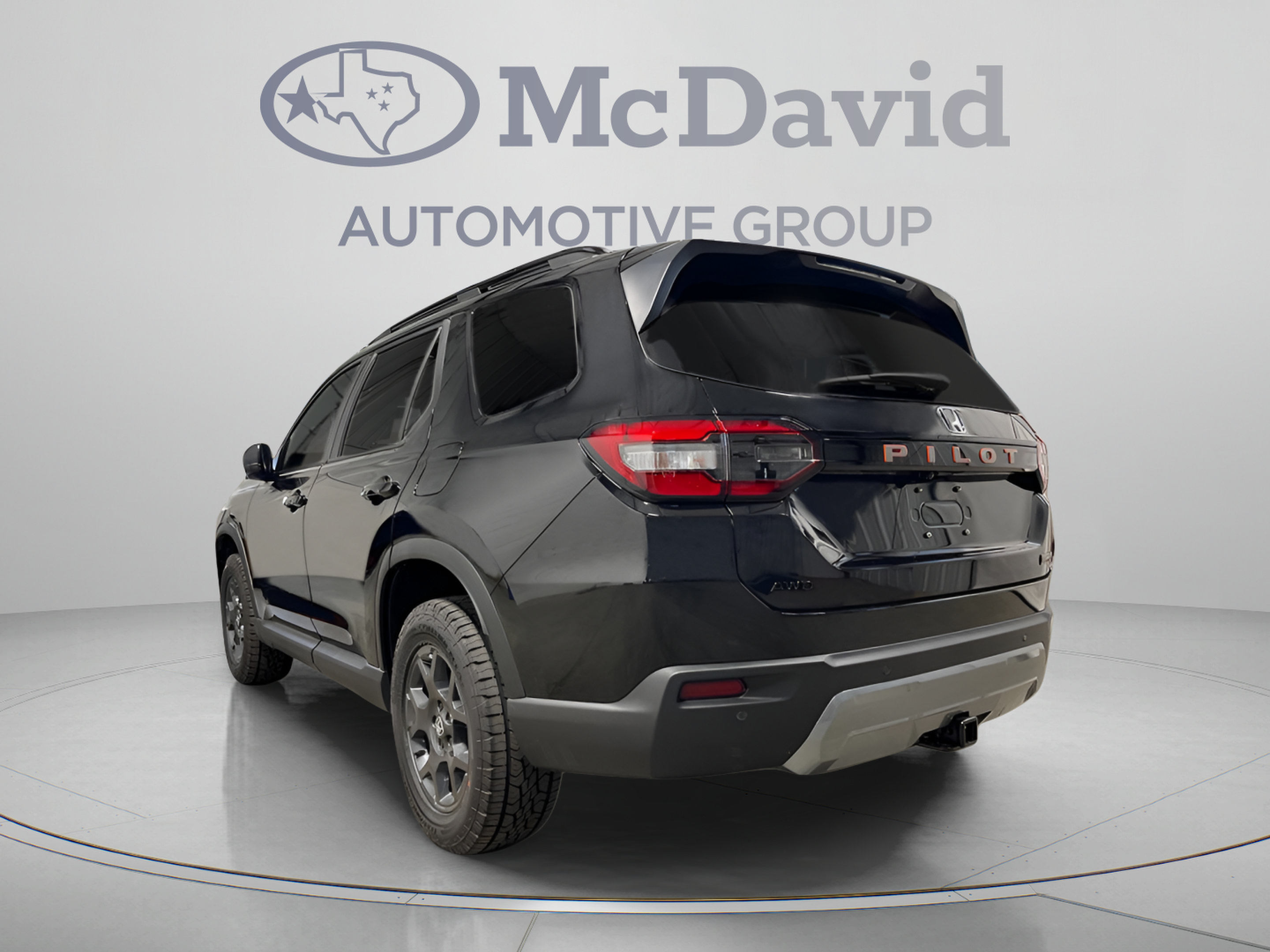 New 2026 Honda Pilot TrailSport image 4
