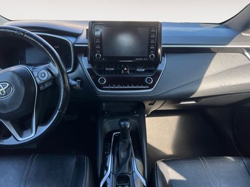 Used 2019 Toyota Corolla XSE image 11