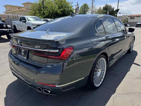 Used 2022 BMW ALPINA B7 xDrive w/ Luxury Rear Seating Package AWD/4WD image 7