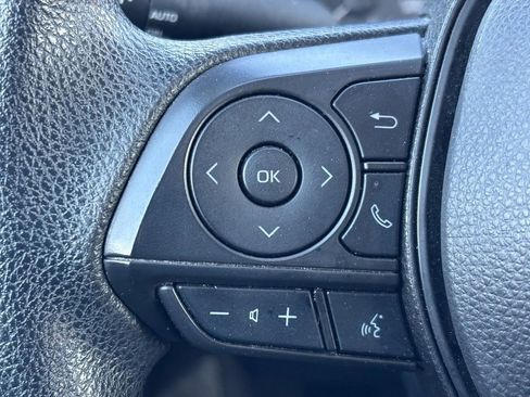 Used 2023 Toyota Corolla LE image 26