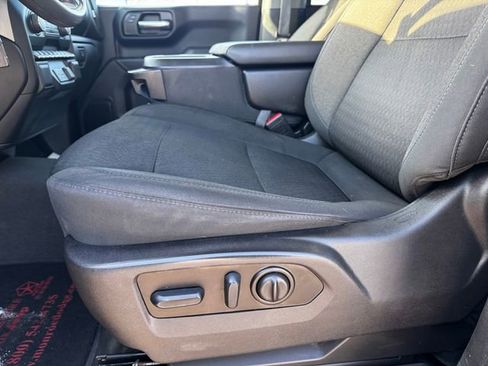 Used 2022 Chevrolet Silverado 1500 Custom Trail Boss image 22