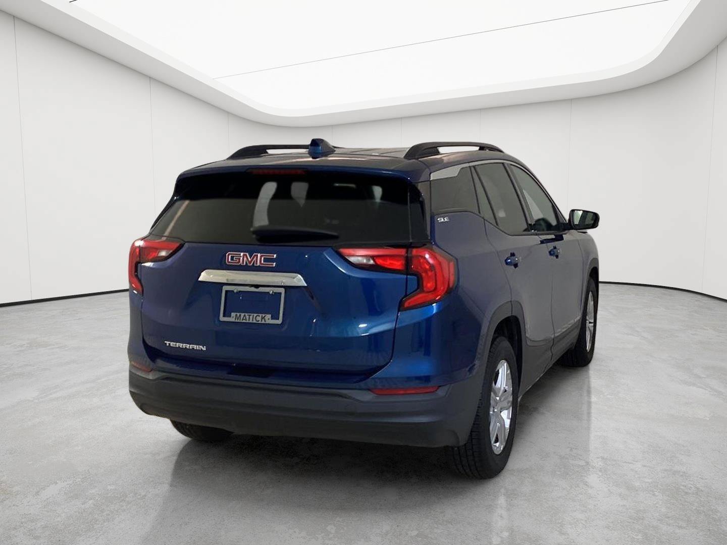 Used 2020 GMC Terrain SLE w/ Driver Convenience Package FWD image 6