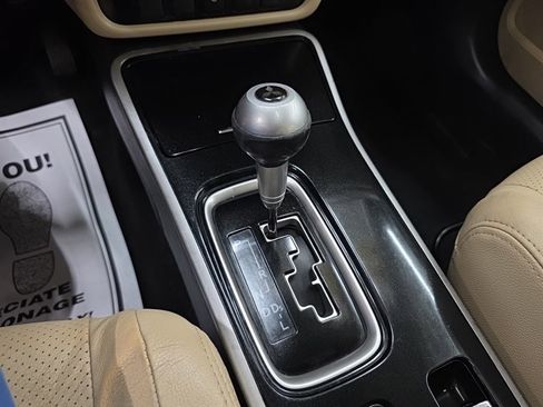 Used 2018 Mitsubishi Outlander SEL image 21