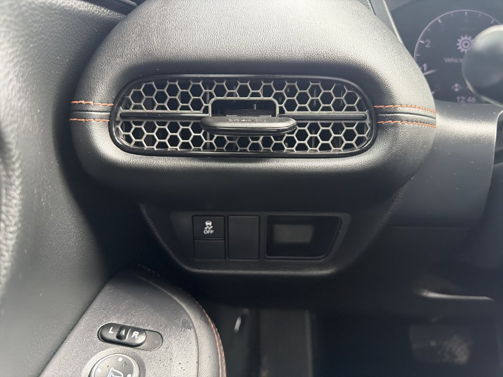 Used 2024 Honda HR-V Sport image 28